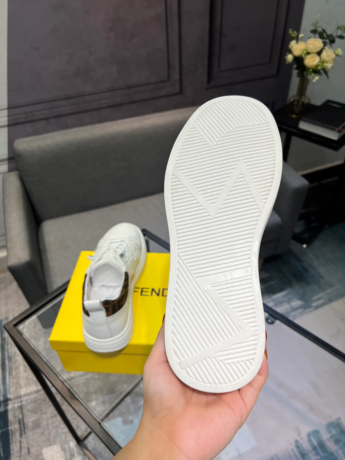 Men's men's shoes 💰400 [FENDI] Spring and Autumn new style 🙈original replica! Reproduced from the original 💯, the workmanship is top-notch, 💪💪💪 cowhide leather upper ➕ genuine leather feet, 👻 suitable for all kinds of travel! Number of yards 38-44